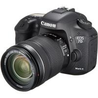 キヤノン Canon EOS 7D Mark II EF-S18-135mm IS STM レンズキット EF-S18-135mm F3.5-5.6 IS STM付属 デジタル一眼レフカメラ 中古 | トレジャーカメラ