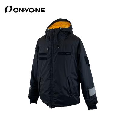 ONYONEスキーワンピー黒のジャケットとショートパンツセット130cm ONYONEスキーワンピー黒のジャケットとショートパンツセット