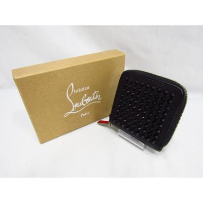 【美品】クリスチャンルブタン 二つ折り財布 スタッズ コンパクトウォレット 楽天市場】クリスチャン ルブタン 二つ折り財布 マルチスタッズ