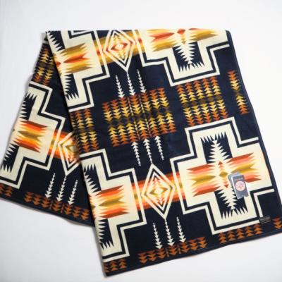 Pendleton 幾何学模様 フード付きブランケット Pendleton 幾何学模様