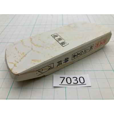 7 天然砥石　三河白名倉 楽天市場】純三河白名倉 コマ+目白+ボタンの3点セット 合計187g 希少な