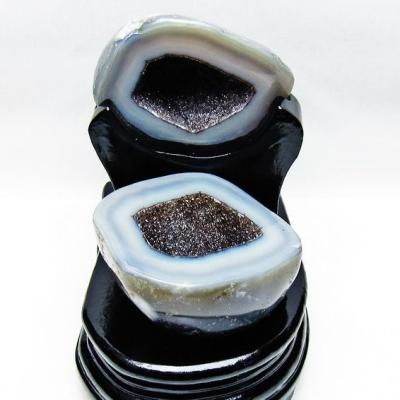 トレジャーメノウ 天然石 ジオード  パワーストーン 置物 天然石・パワーストーンの東昇 - トレジャーメノウ｜Yahoo!ショッピング