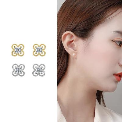 クローバーピアス 18金（腕時計、アクセサリー） | ファッション の