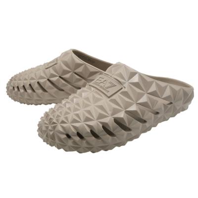 EMPORIO ARMANI ベージュ サンダル EMPORIO ARMANI メンズシューズ、紳士靴（色：ベージュ系