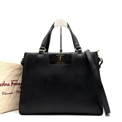 サルヴァトーレ フェラガモ Salvatore Ferragamo ヴァラ ショルダー