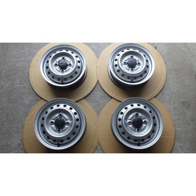 新品キャリイ純正ホイール　新車外し キャリイ 新車外し 北海道〜関東まで送料無料 キャリートラック