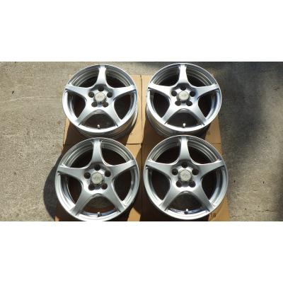 アルミホイール 14インチ 5本スポーク（ヨコハマタイヤ／自動車） | 車