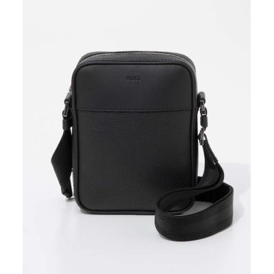 【極美品】ヒューゴ ボストンバッグ 黒 レッドロゴ ホールドオール ショルダー HUGO（ヒューゴ）の「レッドロゴラベル リサイクルナイロン ホールド