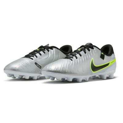 NIKE サッカースパイク（色：シルバー系）｜スパイク、シューズ