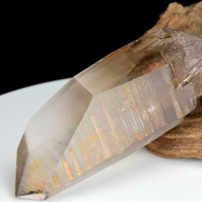 【超希少】1kg超 レムリアンシードクォーツ（台座付き） 超希少】1kg超え！レムリアンシードクォーツ（台座付き） 【公式通販】