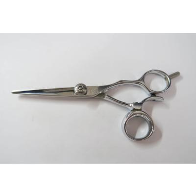 SALE 価格.年代物【希少品】　アコス　５７０　ヘアカットシザー　美容師専用 飛燕B2バーバーシリーズ。速く、軽く切れる 新しいメンズカット