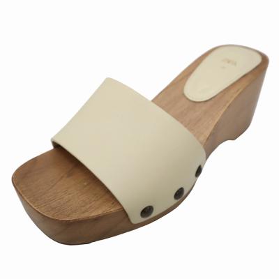 ZARA ザラ サンダル ZARA ザラ チャンキーヒール プッチ柄 サンダル スクエアトゥ