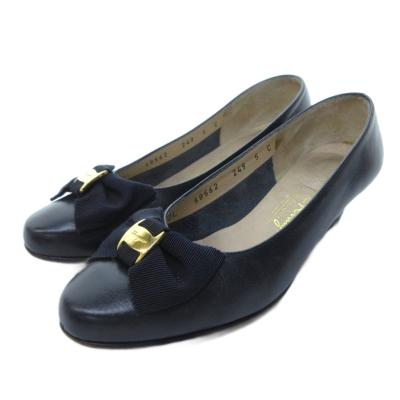 FERRAGAMO レディースシューズ（トゥデザイン：ラウンドトゥ