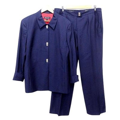 美品✨エスカーダ スーツ セットアップ 刺繍 ブラック ピンク 美品✨エスカーダ スーツ セットアップ 刺繍 ブラック ピンク ESCADA