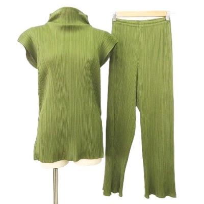 【中古】プリーツプリーズ イッセイミヤケ カットソー パンツ セットアップ 薄手 F 2 緑 グリーン レディース プリーツプリーズ PLEATS PLEASE イッセイミヤケ カットソー パンツ