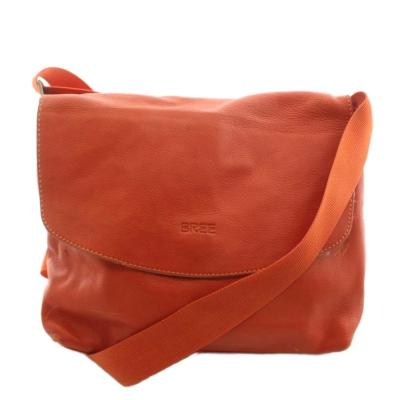 BREE ブリー ショルダーバッグ ビジネスバッグ A4レザー ヌメ革 bree