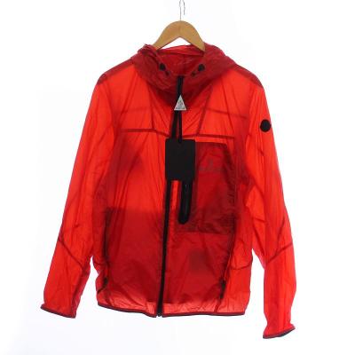 本日セール！美品⭐︎Moncler 赤 フード付きウィンドブレーカー　116cm モンクレール ウィンドブレーカー（色：レッド系）のおすすめ人気商品