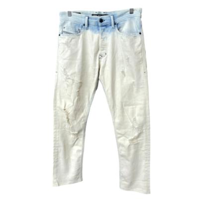 DIESEL メンズジーンズ、デニム（色：ホワイト系）｜ボトムス