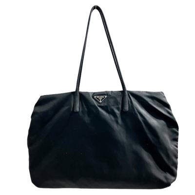 プラダ トートバッグ オールレザー 三角ロゴ プレート 黒 希少 大容量