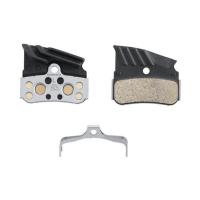 (メール便対応商品)SHIMANO シマノ DISC BRAKE PAD N04C-MF ディスクブレーキパッド メタル フィン付き 1ペア(IBPN04CMFA)(4550170639457) | 自転車館びーくる