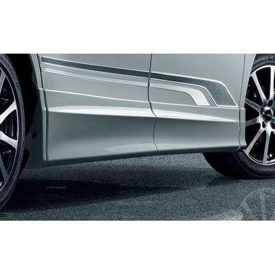 エスクァイア パーツ 純正（サイドステップ）｜エアロパーツ｜自動車