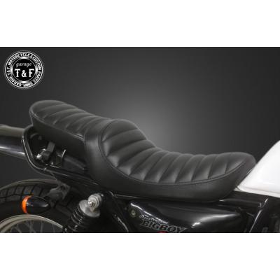 黒いバイクトラッカーシート スズキ ヤマハ バイクシート トラッカー 黒 バイク ロング シート