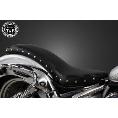 イントルーダークラシック400 カスタムパーツ（バイクシート）｜外装