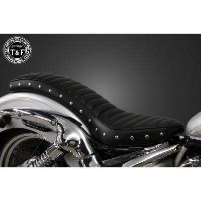 イントルーダークラシック400 カスタムパーツ（バイクシート）｜外装
