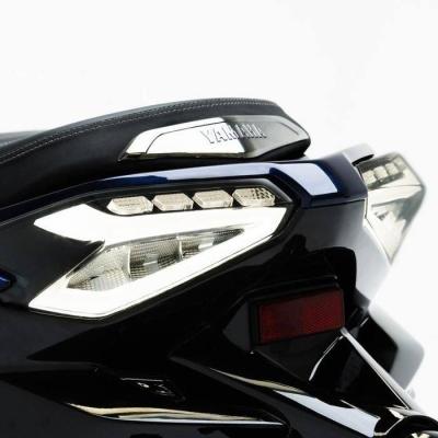 Ⅹmax（バイク ブレーキ、テール）｜ライト、レンズ｜バイク | 車