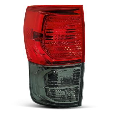 2007ー　トヨタ　タンドラ　純正テールランプ　値引き可　即購入可 2007ー トヨタ タンドラ 純正テールランプ 値引き可 即購入可