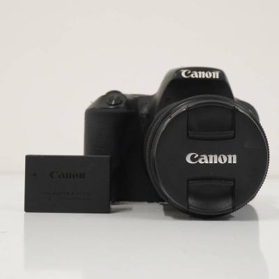 Canon EOS Kiss x9（手ブレ補正種類：レンズ内手ブレ補正）の
