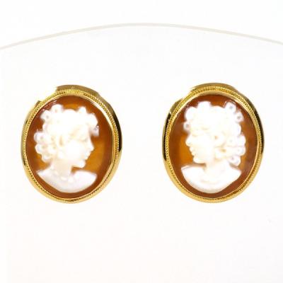 最終価格　K１８　カメオ　ピアス 中古】 K18 デザインジュエリー カメオ ピアス K18イエロー