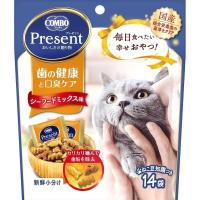 日本ペットフード COMBO(コンボ) プレゼント キャット 歯の健康と口臭ケア シーフードミックス味 [キャットフード おやつ 成猫用] 42g(小分け14袋入り) | ヤマキシヤフー店