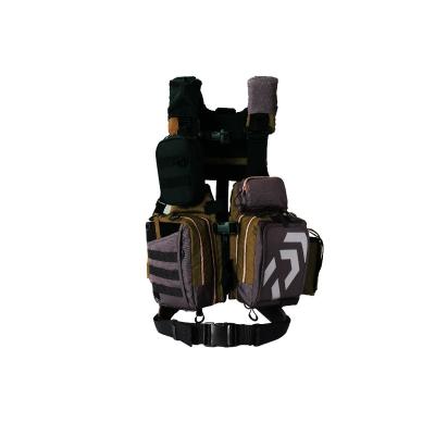 ゲームベスト ポーチ（DAIWA（釣り）／アウトドア、釣り、旅行用品）の