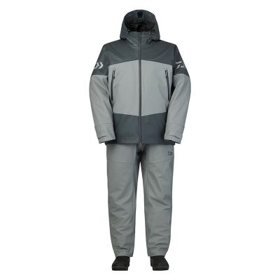 DAIWA（釣り） フィッシングスーツ（上下セット）（釣種：全釣種対応