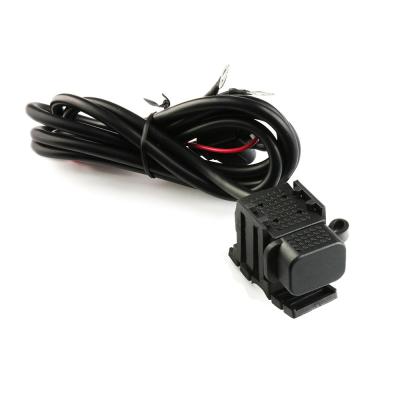 特】バイク用 USB充電器 USBポート 携帯等充電 蓋付き 防水防塵