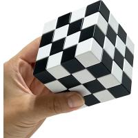 パズル キューブ 4x4 おしゃれモダン白黒 2TONE 回転なめらか ステッカーレス 立体パズル 3Dパズル ルービック( 1個) | ゼブランドショップ
