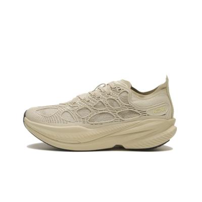HOKA ONEONE スニーカー ベージュ系 HOKA ONEONE メンズスニーカー（色：ベージュ系）｜シューズ