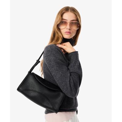 LACOSTE レディースショルダーバッグ｜バッグ｜ファッション おすすめ