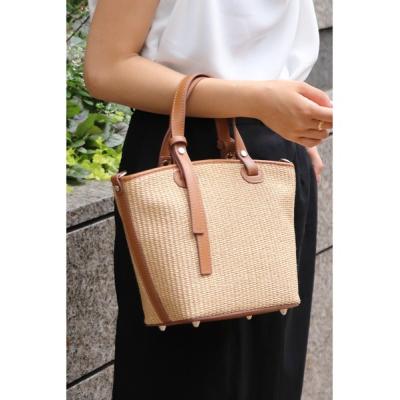 【良品】 ヴァレンティノガラヴァーニ＊ラタン ラフィアカゴバッグ2way 良品】ヴァレンティノガラヴァーニ＊ラタン ラフィアカゴバッグ2way