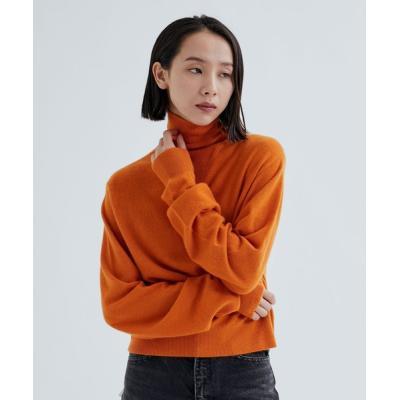 アンスクリア ニット（襟首タイプ：タートルネック、ハイネック