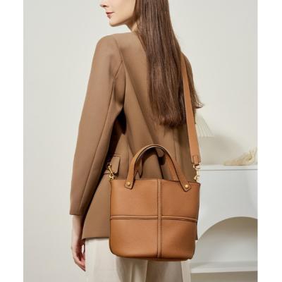 ショルダーバッグ バッグ 「 NiiNa / ニーナ 」高品質牛革 2way 大容量