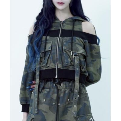 ゲリラ特価！ REFLEM レフレム ドラゴン 刺繍 パーカー レッド ゲリラ特価！ REFLEM レフレム ドラゴン 刺繍 パーカー レッド