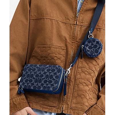 COACH コーチ ショルダーバッグ シグネチャー デニム 公式】COACH – コーチ | フライト バッグ シグネチャー デニム