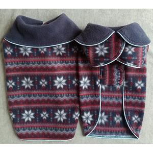 犬服 再販フリース・マント型コート ボーダーノルディック 送料185円