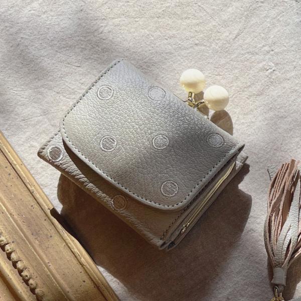 【本革 レザー】 perche ペルケ / アクリル玉三つ折りミニサイフ