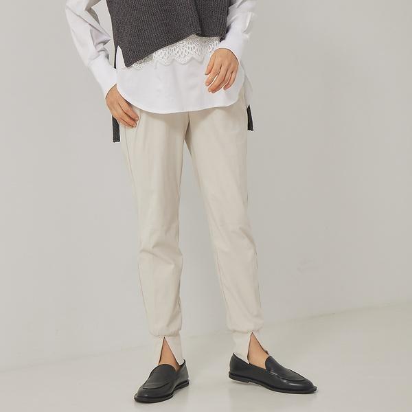【WEB・一部店舗限定】ハイストレッチスリットジョグパンツ