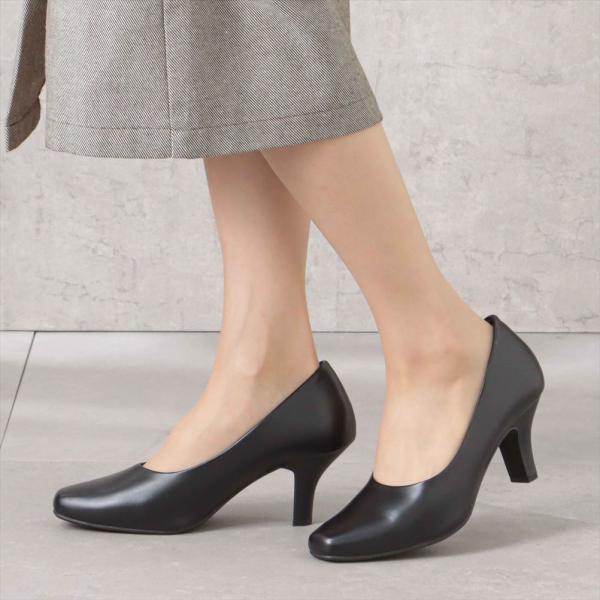スクエアトゥ(ベーシックパンプス)幅広 3E 防水＜7.0cmヒール＞【21.5cm〜25.5cm】