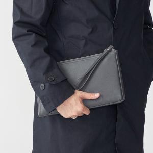 美品⭐︎黒⭐︎メンズ レザー ショルダーバッグ クラッチバッグ SHIPS（シップス） クラッチバッグ SHIPS: スマート レザー クラッチ