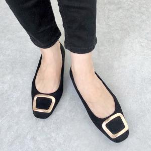 ほぼ未使用✨クリスチャンルブタン パテントレザー エナメル ヒールパンプス 黒 b4c1d6fcbcf5caa6e279ce760661bb